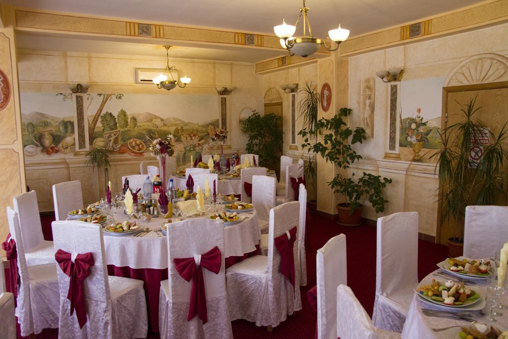 Casa Traiana Alba Iulia Exterior foto