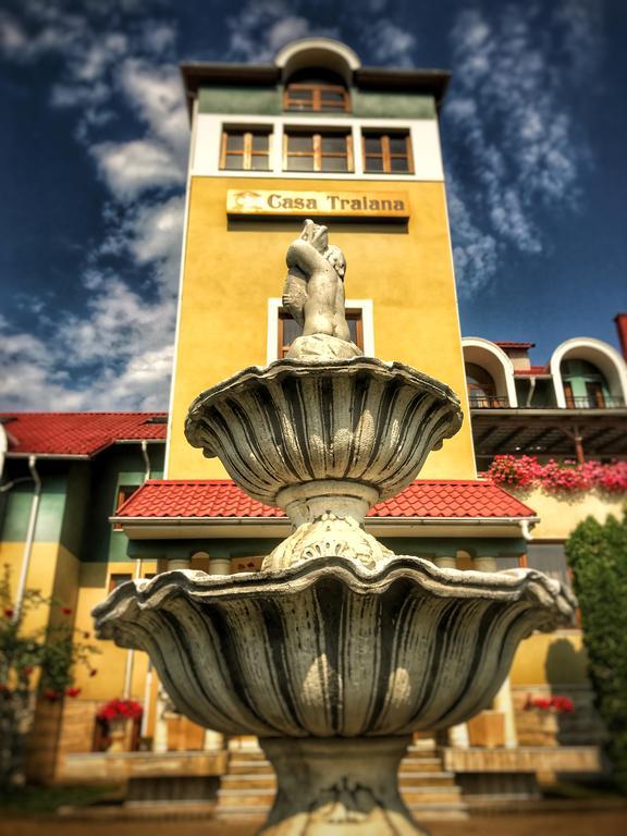 Casa Traiana Alba Iulia Exterior foto