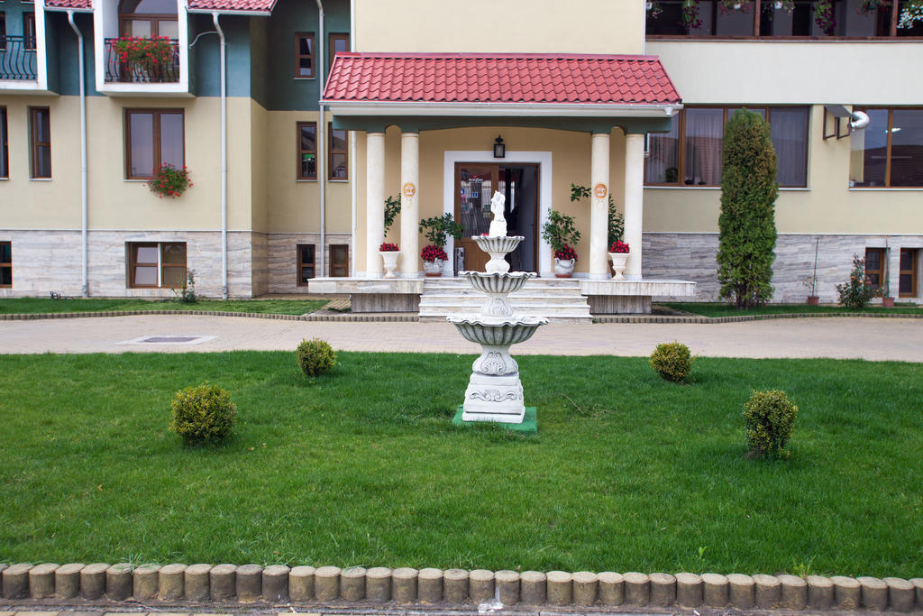 Casa Traiana Alba Iulia Exterior foto
