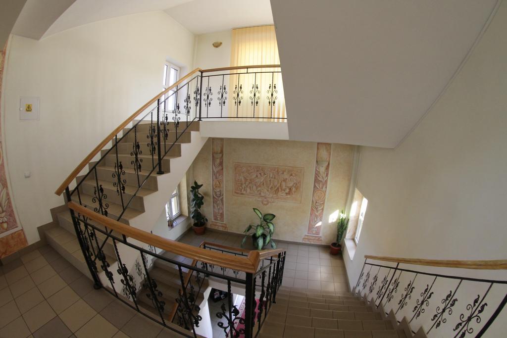 Casa Traiana Alba Iulia Exterior foto